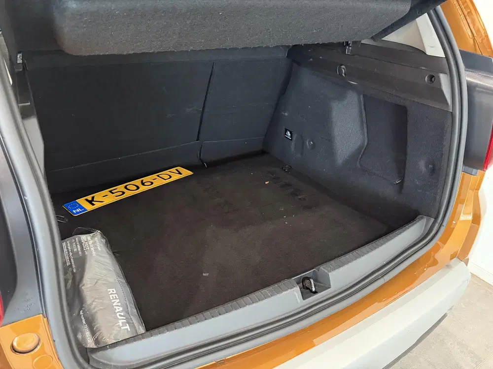 Dacia Duster 1.3 TCe Prestige uit 2020, foto 9