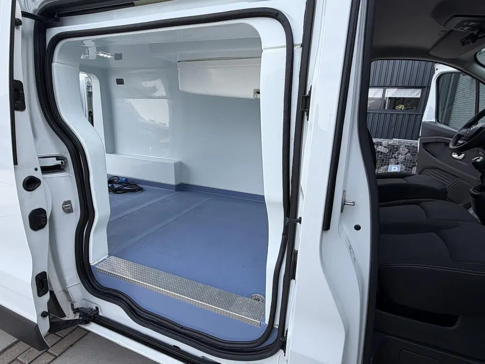 Renault Trafic L2H1 2.0 Koel-vrieswagen Thermoking Nachtk uit 2024, foto 13