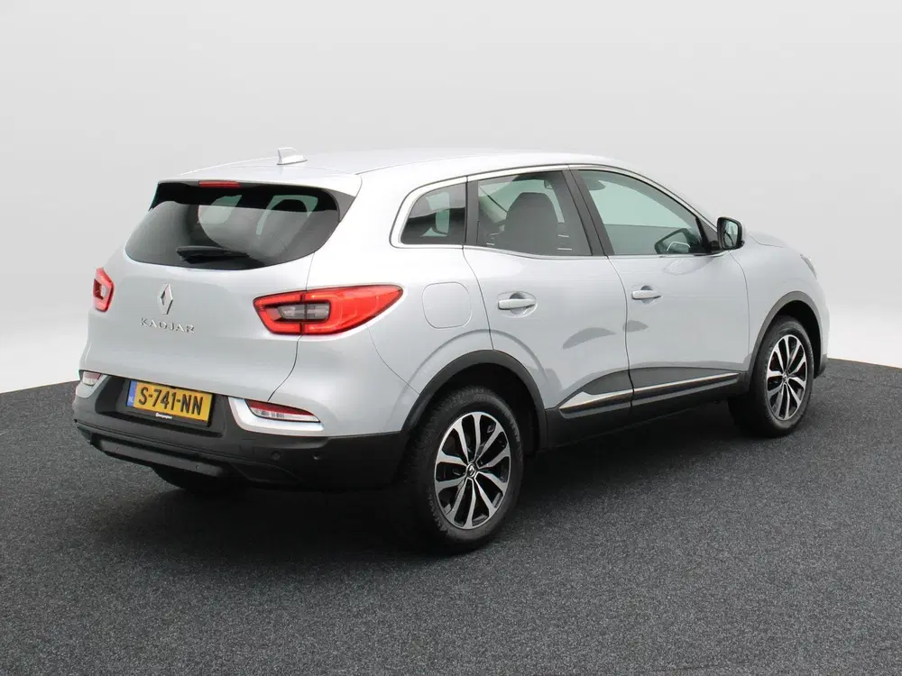 Renault Kadjar 1.3 140 Pk TCe Equilibre uit 2022, foto 2