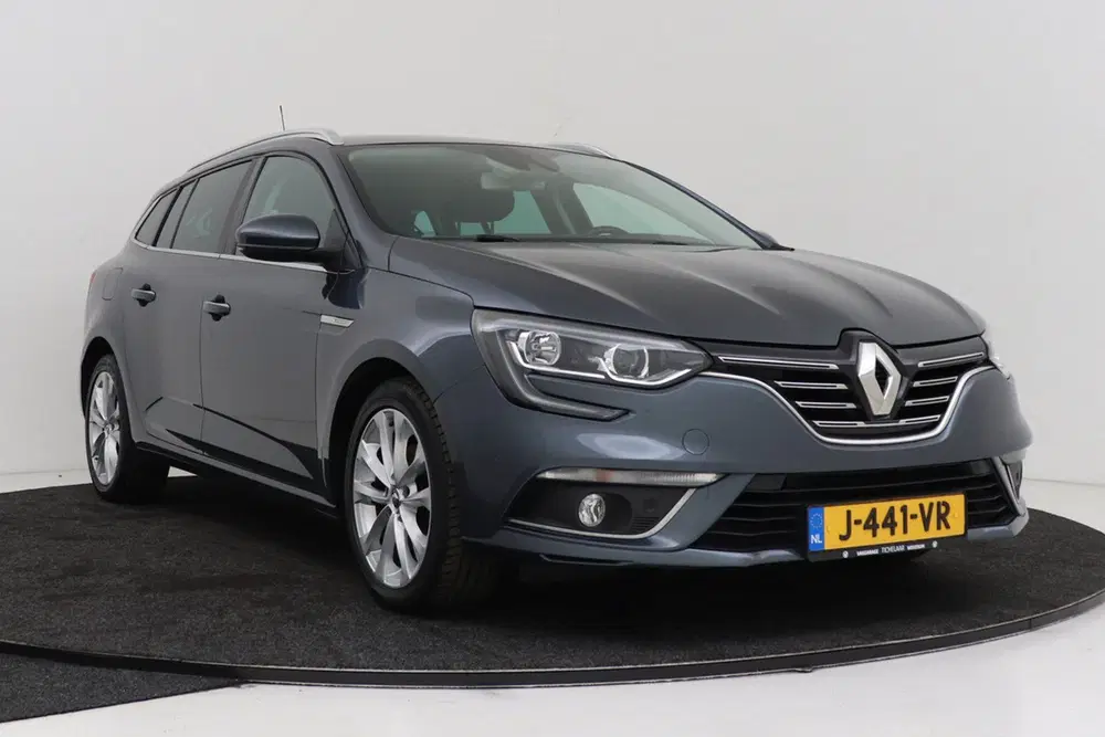 Renault Megane Mégane Estate 1.3 TCe Limited uit 2019, foto 11