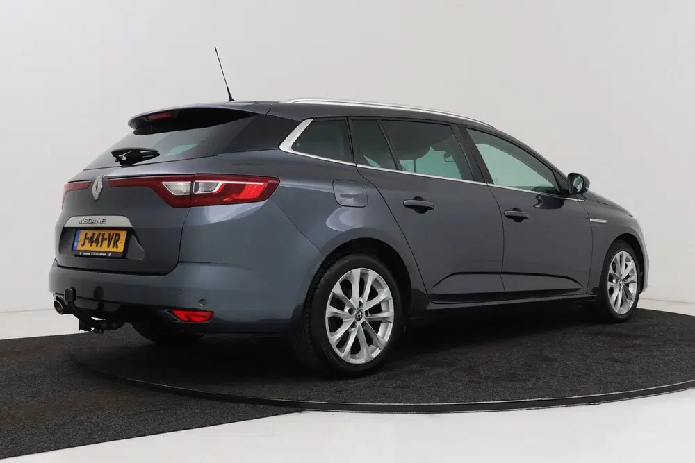 Renault Megane Mégane Estate 1.3 TCe Limited uit 2019, foto 2