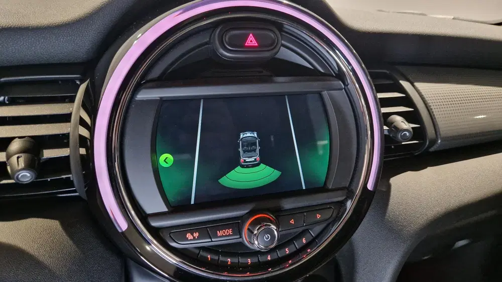 Mini Cabrio 1.5 Cooper uit 2021, foto 11