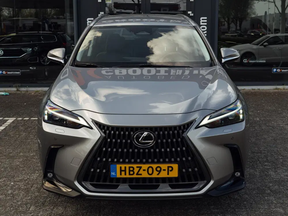 Lexus NX 350h AWD Launch Edition uit 2023, foto 4