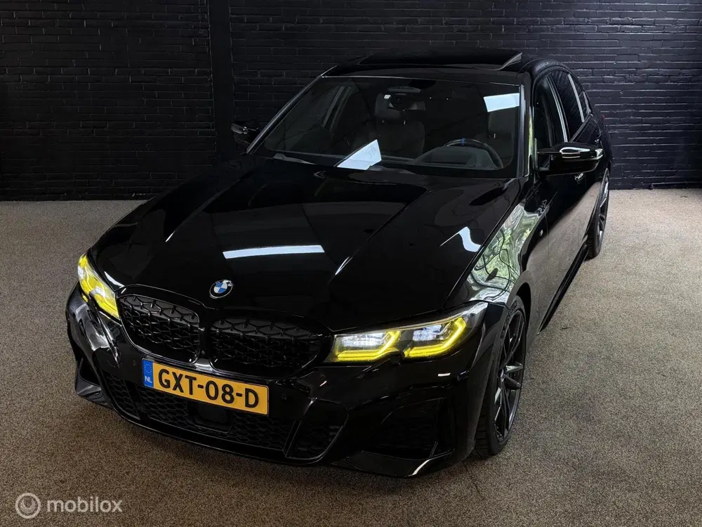 BMW 3-serie M340i xDrive High Executive LASER PANO HAR uit 2021
