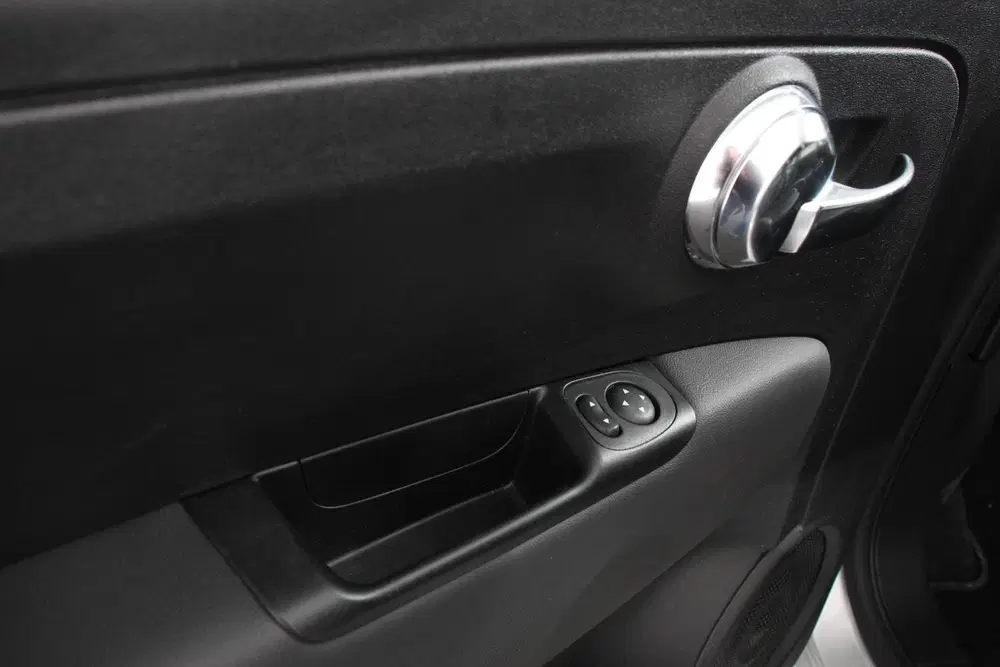 Fiat 500 1.0 69pk Hybrid Connect Navigatie Apple Ca uit 2021, foto 11