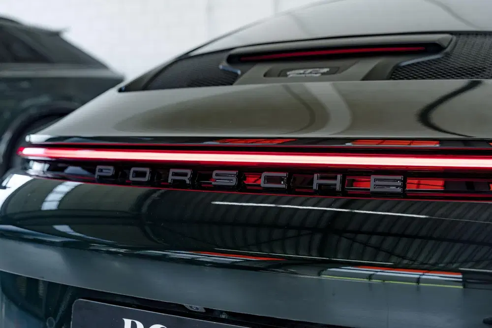 Porsche 911 4.0 GT3 Touring l Kuipstoelen l PTS Brewst uit 2022, foto 6