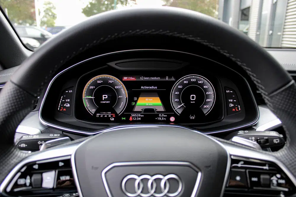 Audi A6 55 TFSI e quattro Competition uit 2023, foto 14