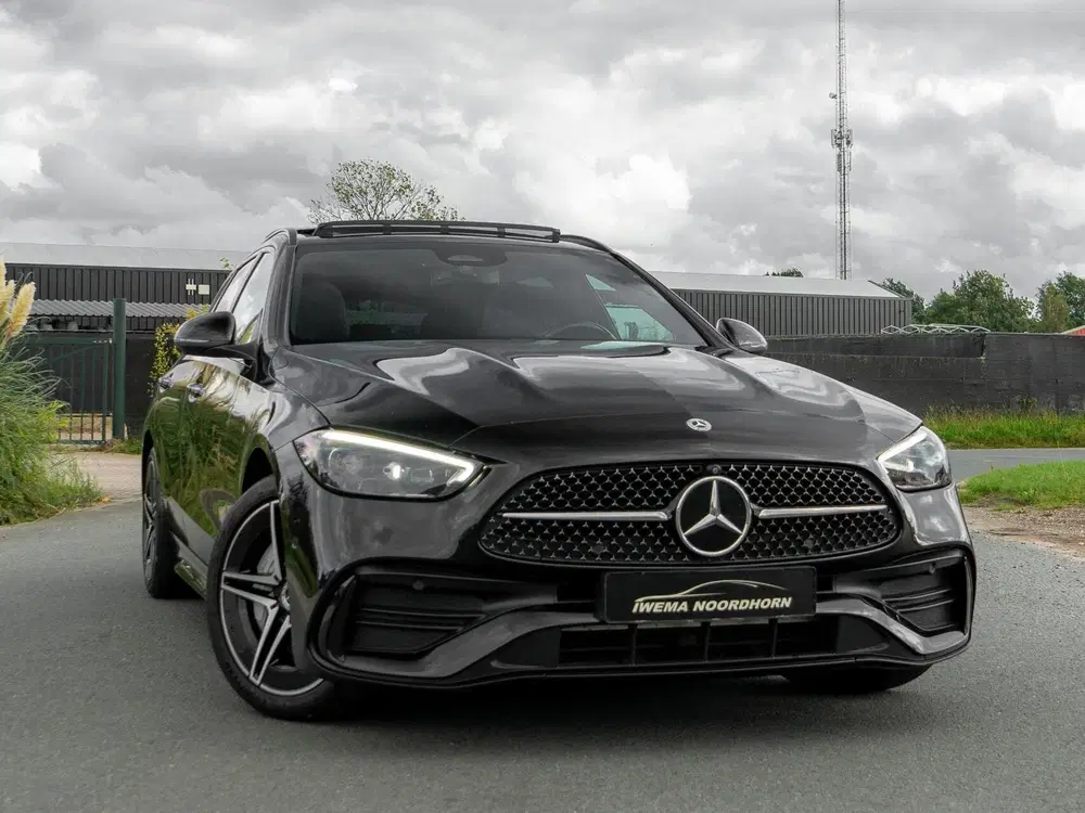 Mercedes-Benz C-Klasse Mercedes C-klasse Estate 300 e AMG uit 2022, foto 10