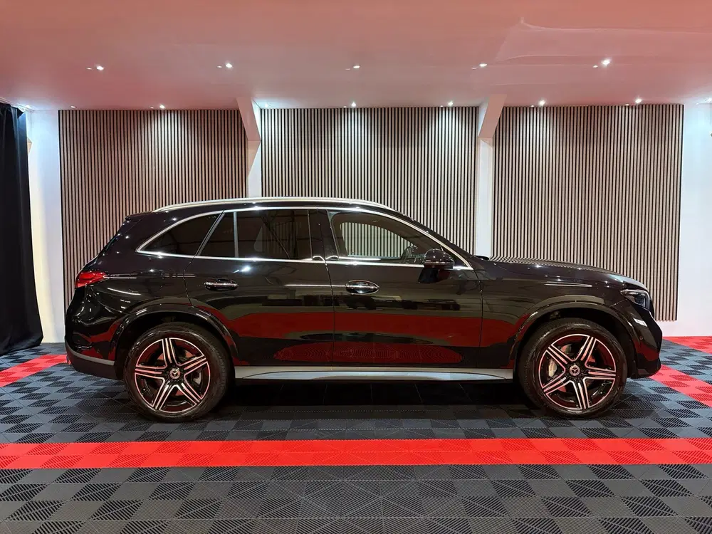 Mercedes-Benz GLC 300e 4MATIC AMG Line Pano 360Camera uit 2023, foto 7