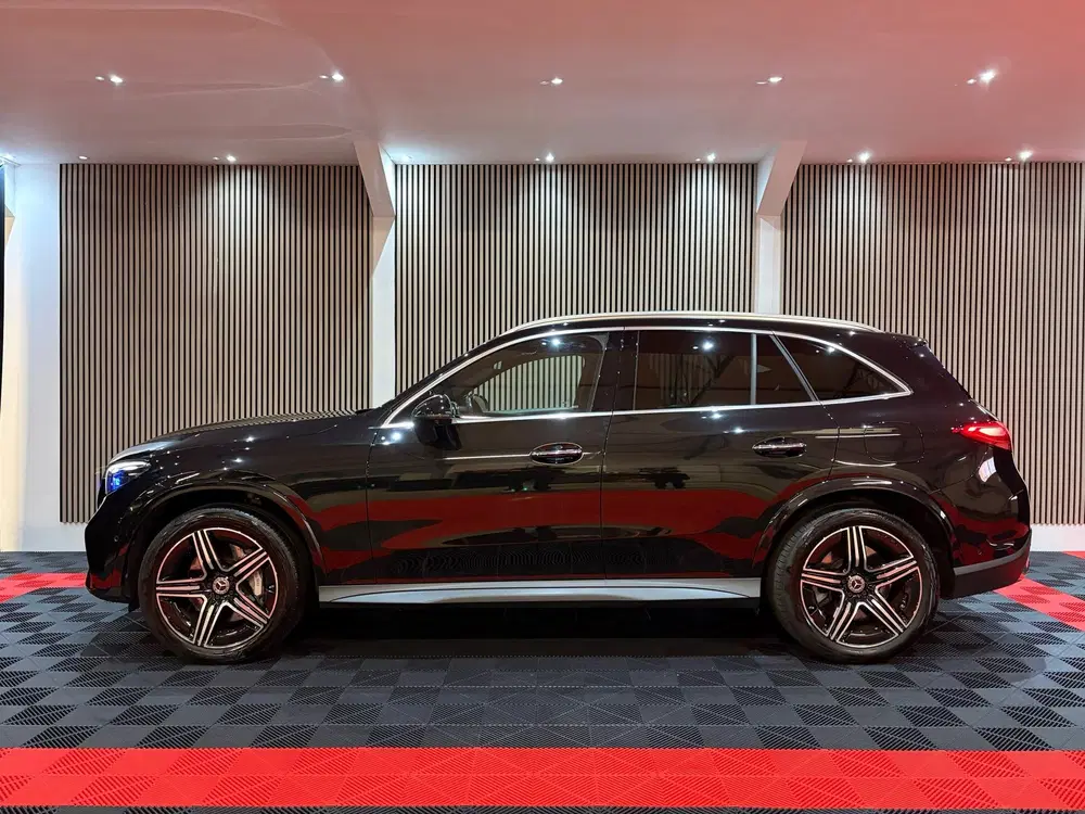 Mercedes-Benz GLC 300e 4MATIC AMG Line Pano 360Camera uit 2023, foto 8
