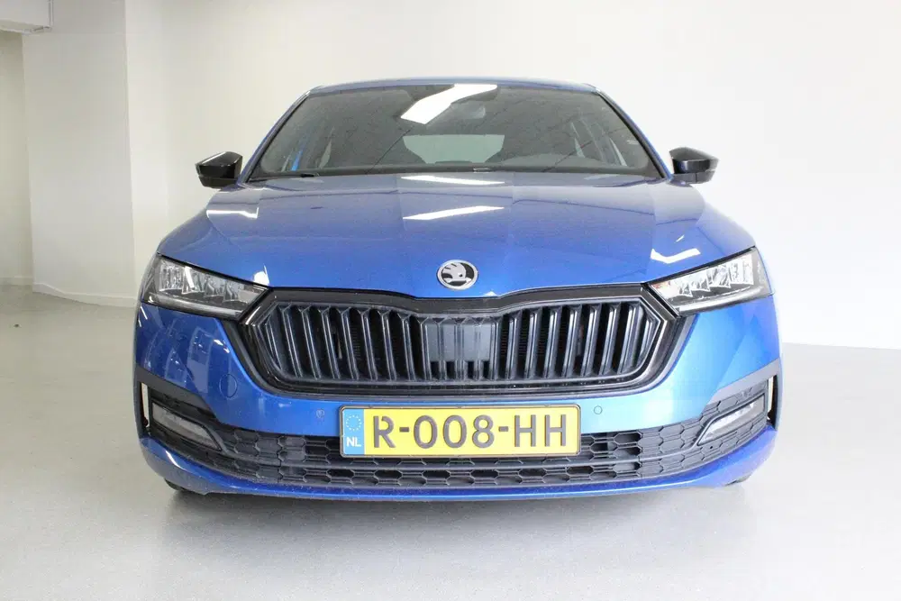 Skoda Octavia 1.0 TSI Sport Business uit 2022, foto 3