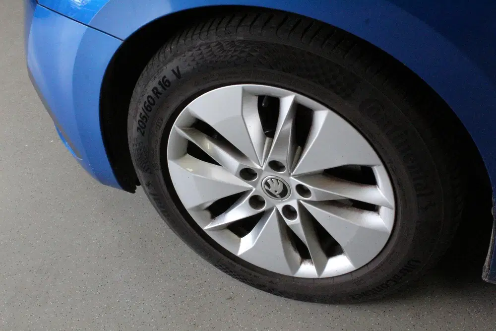 Skoda Octavia 1.0 TSI Sport Business uit 2022, foto 4