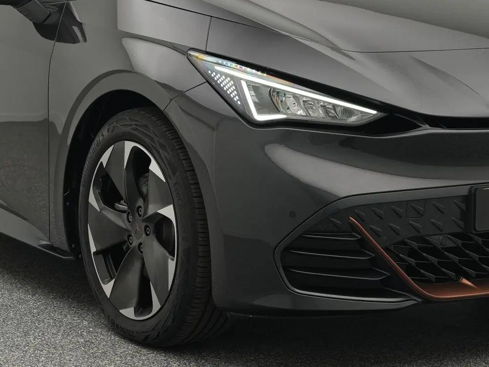 Cupra Born Essential 62 kWh uit 2024, foto 14