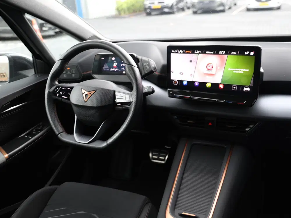 Cupra Born Essential 62 kWh uit 2024, foto 7