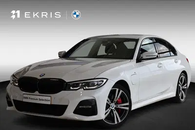BMW 3-serie Sedan 330e uit 2021
