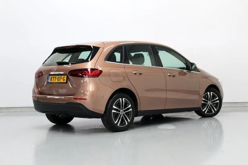 Mercedes-Benz B-Klasse 250 e Business Line uit 2023, foto 7