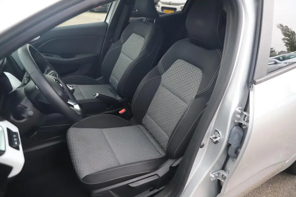 Renault Clio 1.0 TCe 90 Evolution Navigatie Achteruitri uit 2023, foto 6
