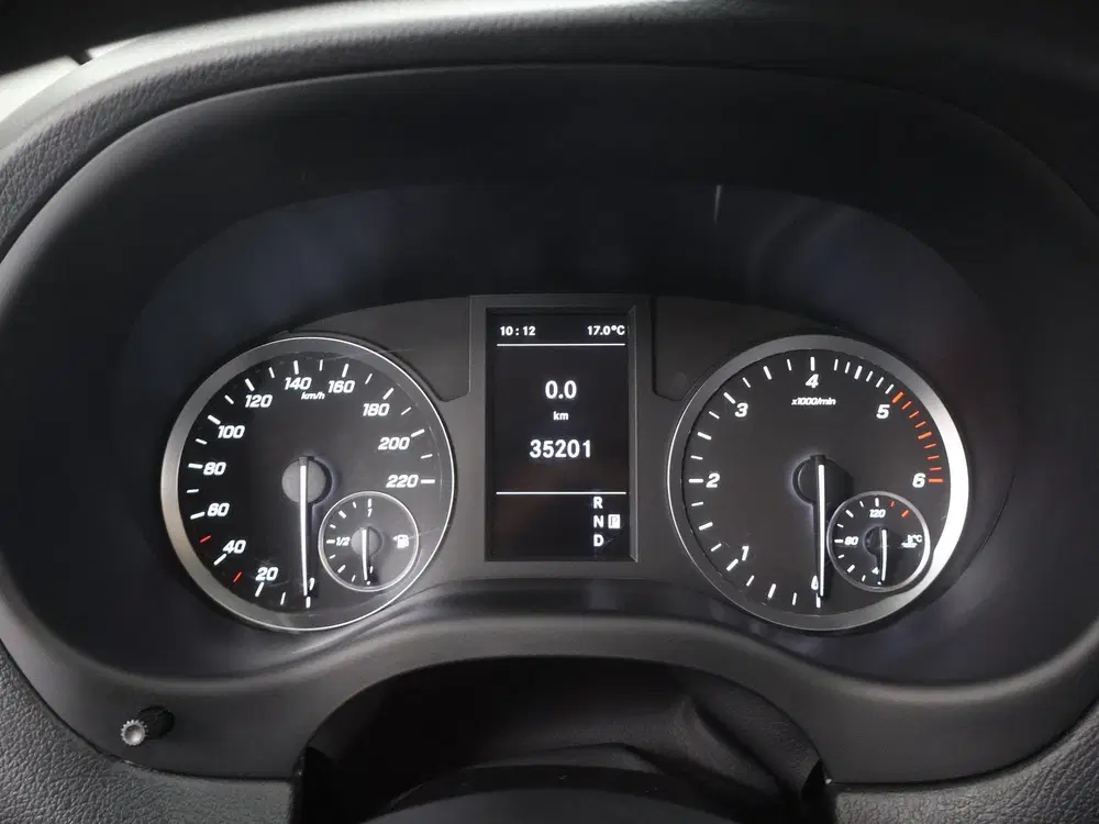 Mercedes-Benz Vito 114 CDI uit 2024, foto 11