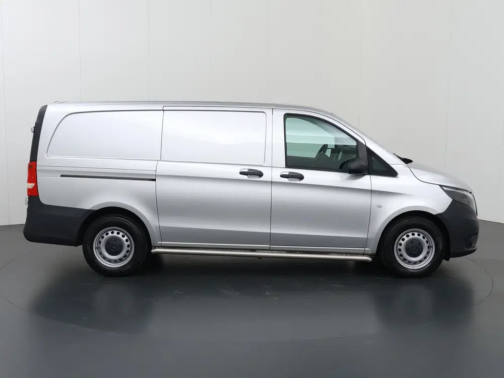 Mercedes-Benz Vito 114 CDI uit 2024, foto 6