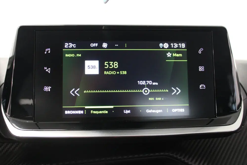 Peugeot 2008 1.2 PureTech Allure Adaptive cruise uit 2022, foto 15