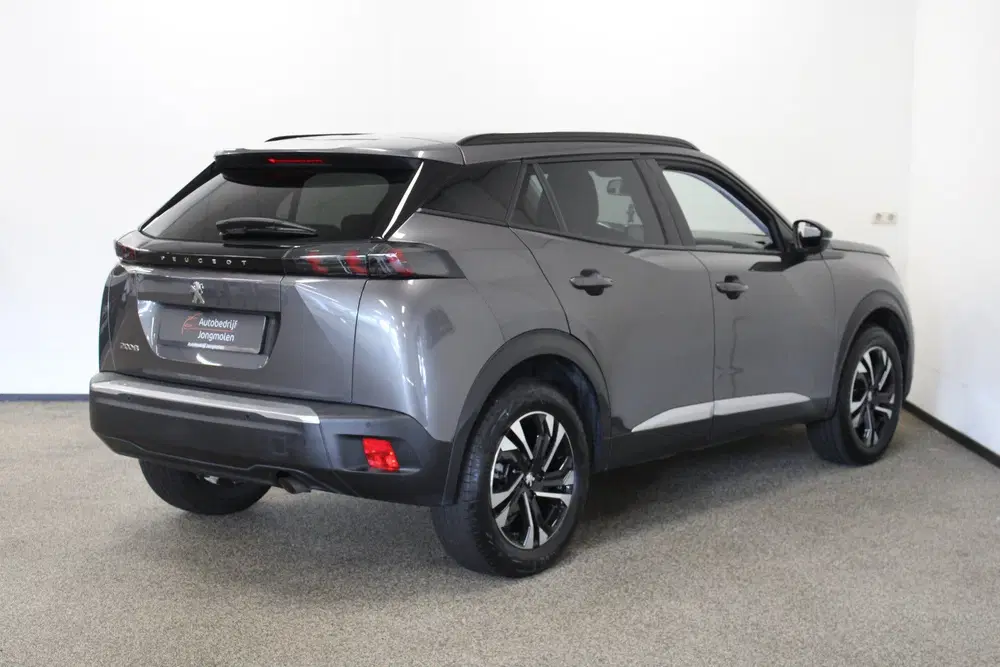 Peugeot 2008 1.2 PureTech Allure Adaptive cruise uit 2022, foto 2