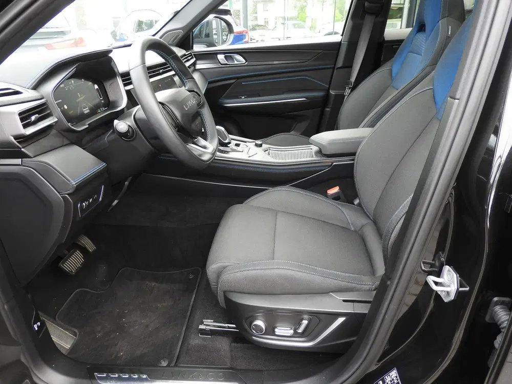 Lynk & Co 01 1.5 PHEV Panoramadak uit 2023, foto 15