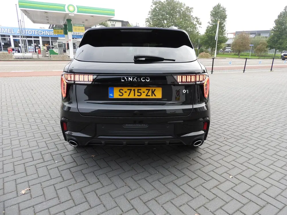 Lynk & Co 01 1.5 PHEV Panoramadak uit 2023, foto 7