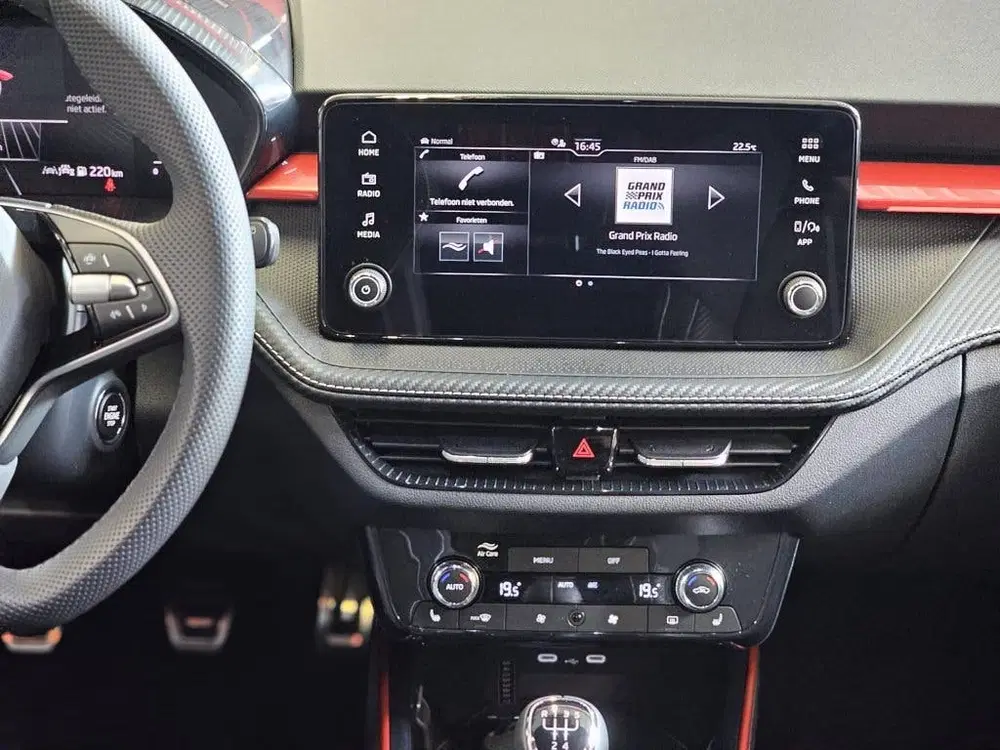 Skoda Fabia 1.0 TSI Monte Carlo uit 2025, foto 10