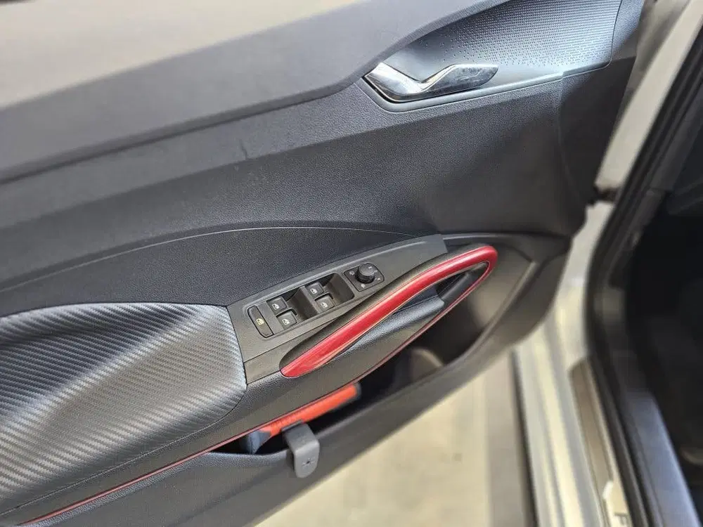Skoda Fabia 1.0 TSI Monte Carlo uit 2025, foto 15