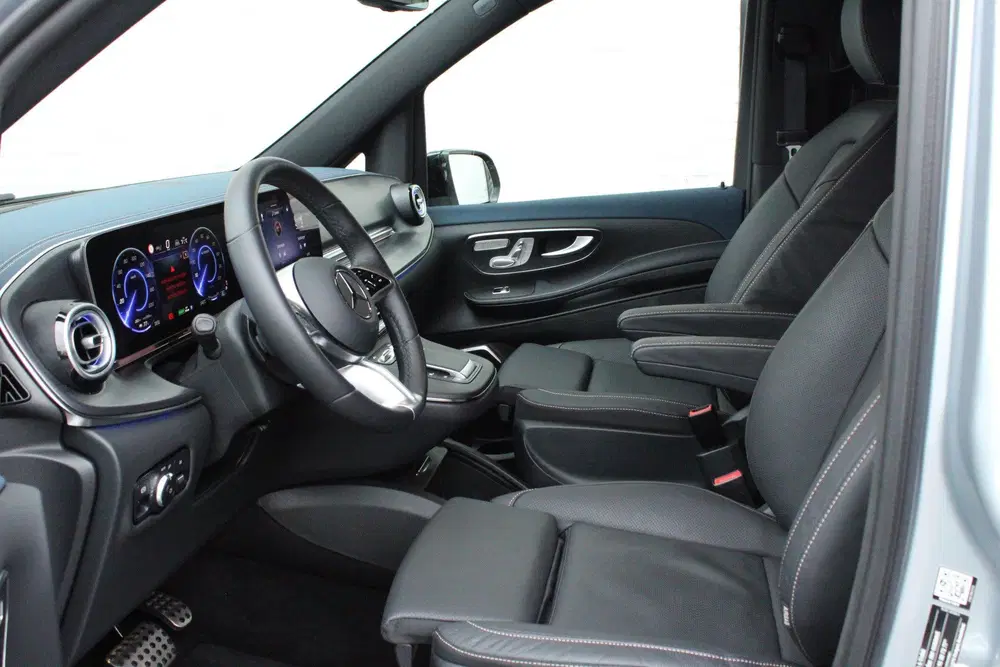 Mercedes-Benz EQV 300 L2 uit 2024, foto 12