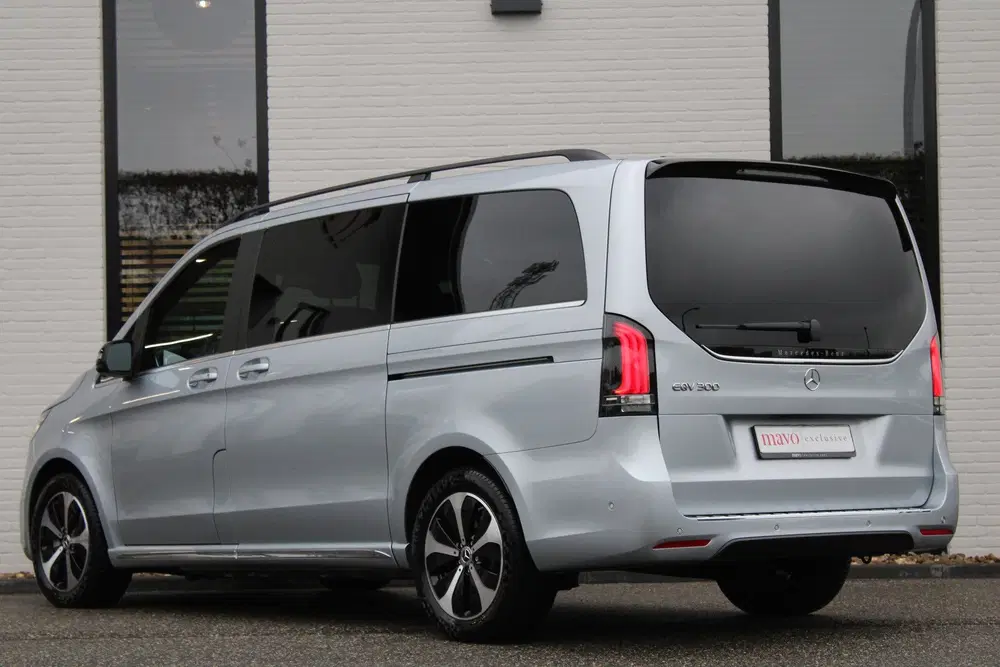 Mercedes-Benz EQV 300 L2 uit 2024, foto 14