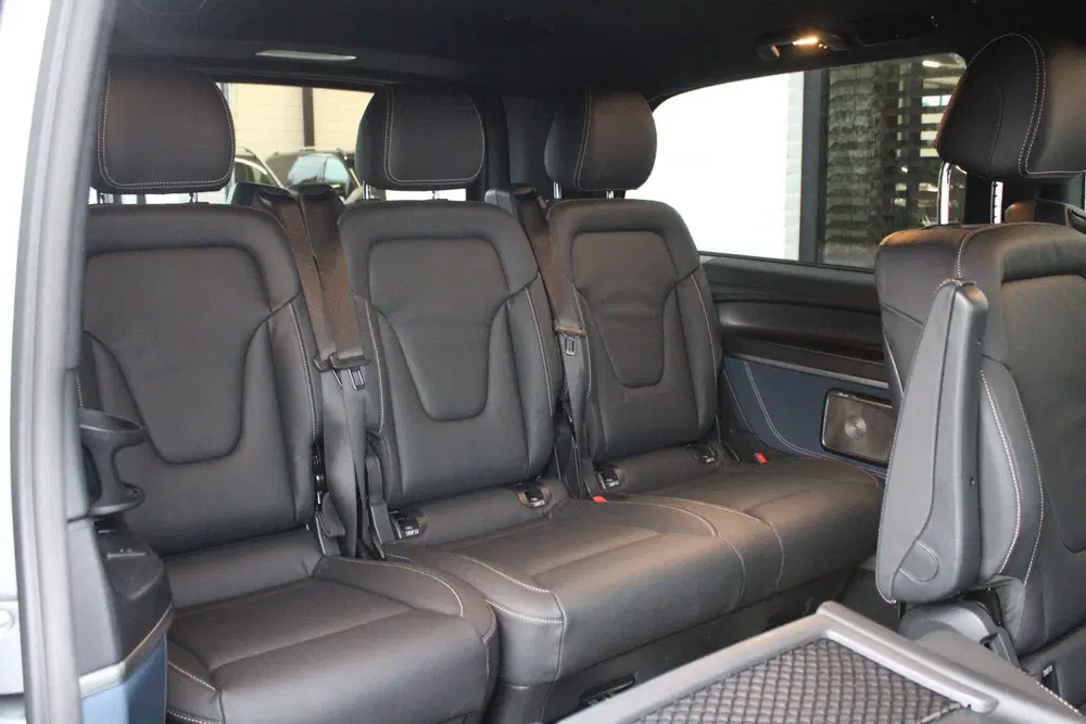 Mercedes-Benz EQV 300 L2 uit 2024, foto 7