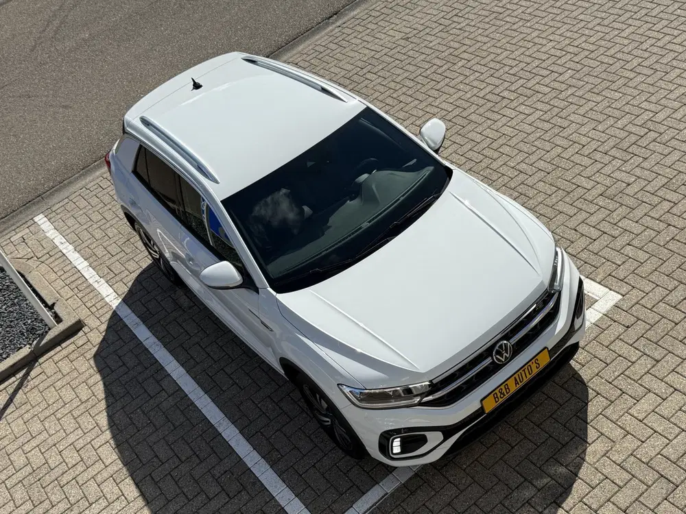Volkswagen T-Roc 1.5 TSI 150PK Automaat R-Line Edition l AC uit 2025, foto 10