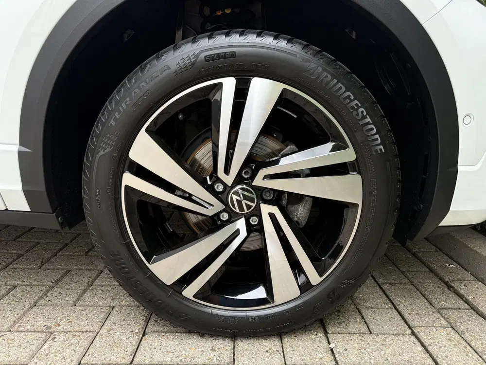 Volkswagen T-Roc 1.5 TSI 150PK Automaat R-Line Edition l AC uit 2025, foto 12
