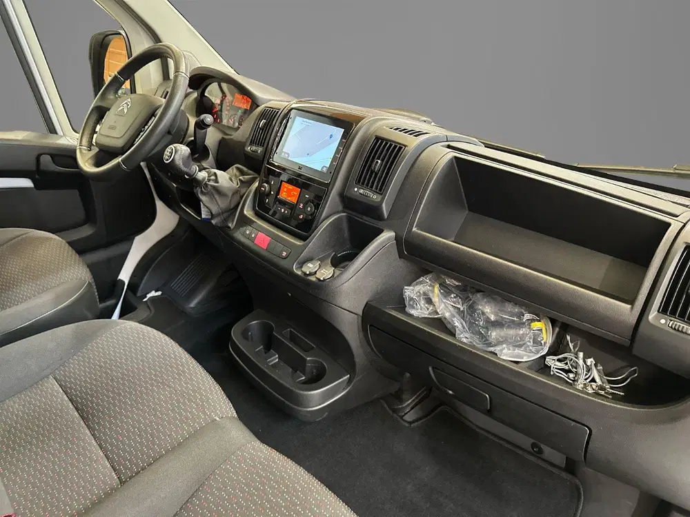 Citroën Jumper Citroen Jumper 2.2 BlueHDi 140 L2H2 3.3t uit 2023, foto 12