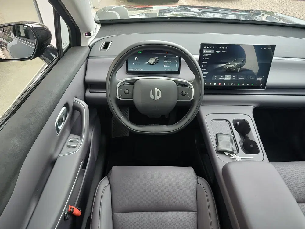 Leapmotor C10 DESIGN REEV 28.4 KWH Trekhaak uit 2026, foto 13