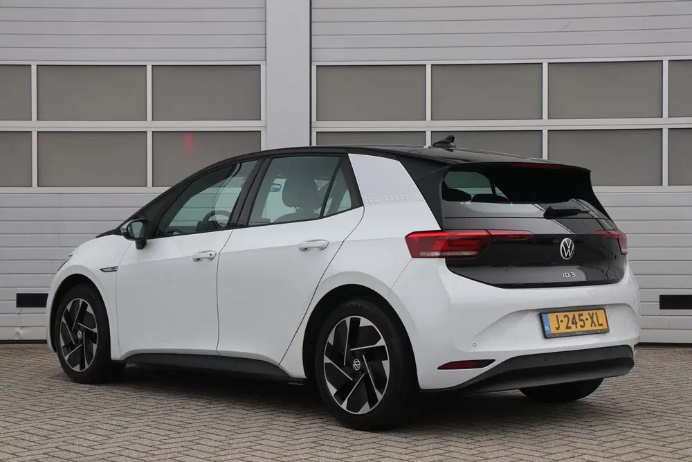 Volkswagen ID.3 204pk First 58 kWh uit 2020, foto 13