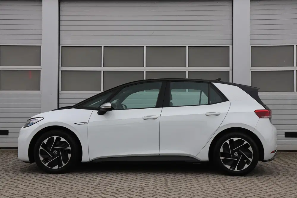Volkswagen ID.3 204pk First 58 kWh uit 2020, foto 14