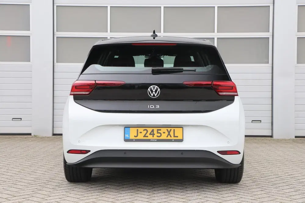 Volkswagen ID.3 204pk First 58 kWh uit 2020, foto 15