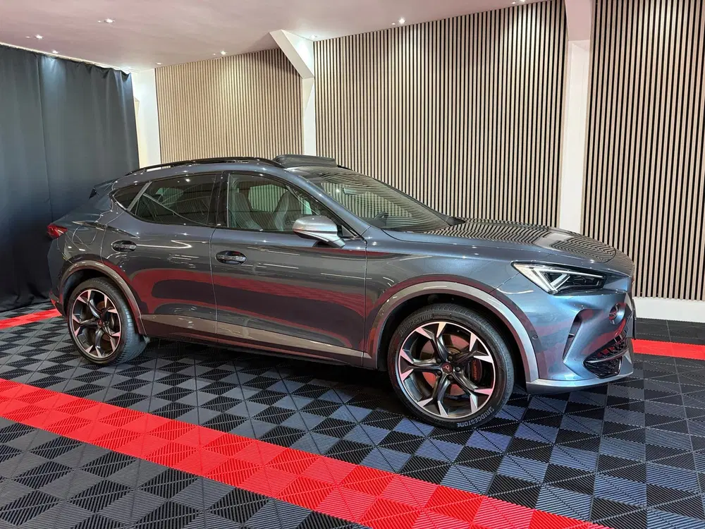 Cupra Formentor 1.4 e-Hybrid VZ Copper Edition Pano Button uit 2023, foto 10