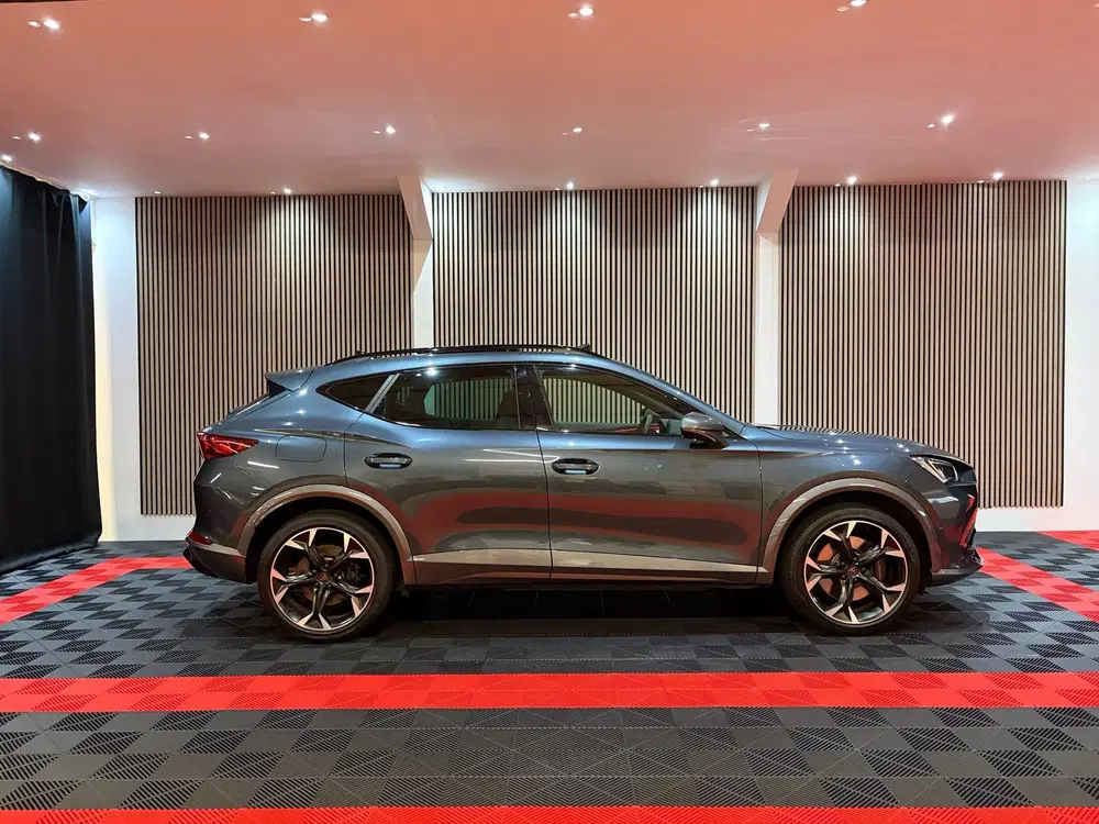 Cupra Formentor 1.4 e-Hybrid VZ Copper Edition Pano Button uit 2023, foto 7