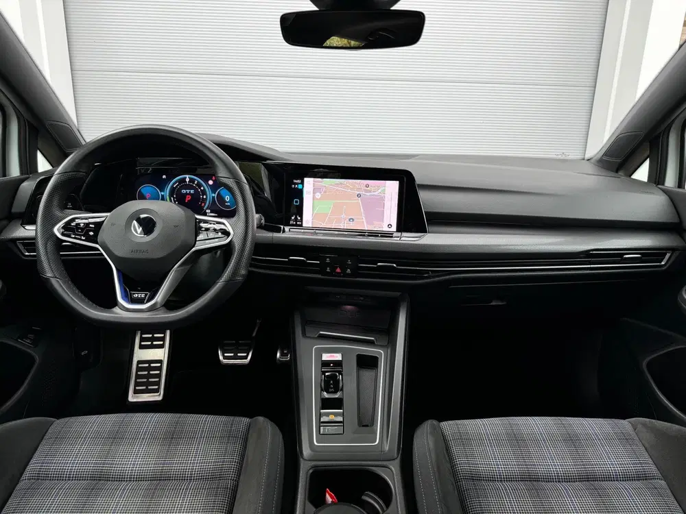Volkswagen Golf 1.4 eHybrid GTE Pano uit 2020, foto 11