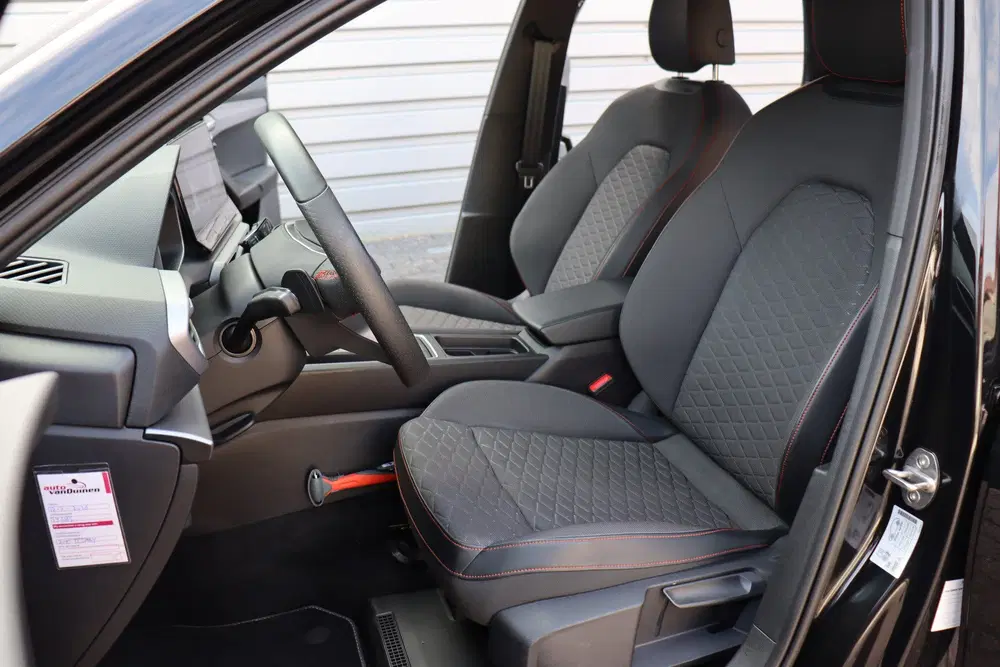 SEAT Leon 1.5 eTSI FR Business Intense O.a: Pdc uit 2021, foto 7