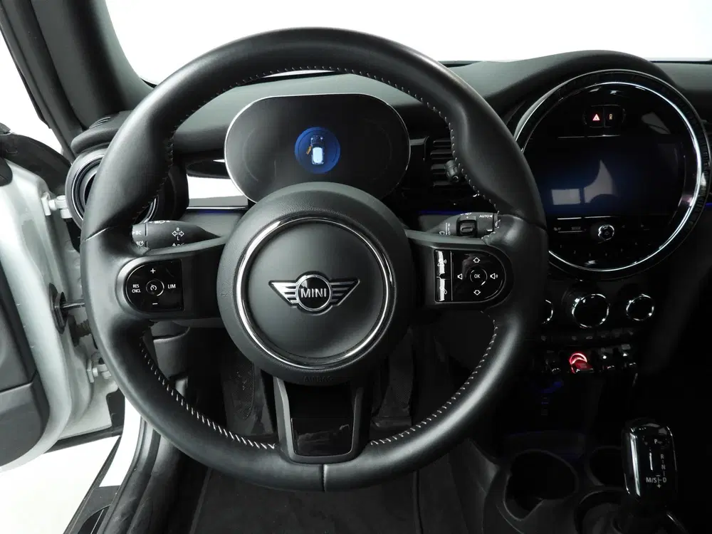 Mini Cooper Cooper Camden Go Edition uit 2022, foto 11