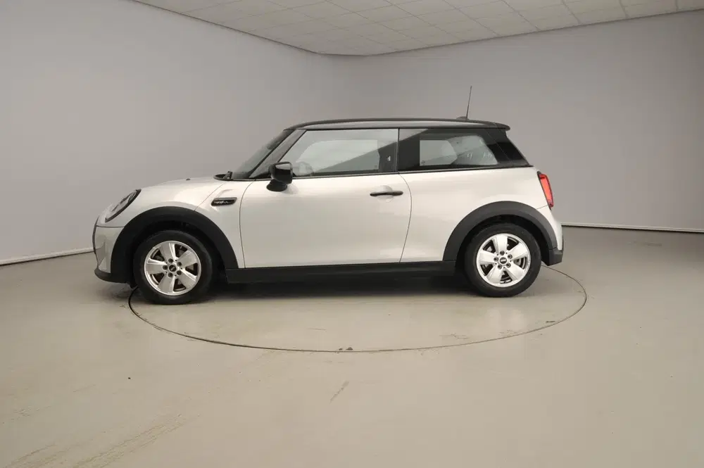 Mini Cooper Cooper Camden Go Edition uit 2022, foto 2