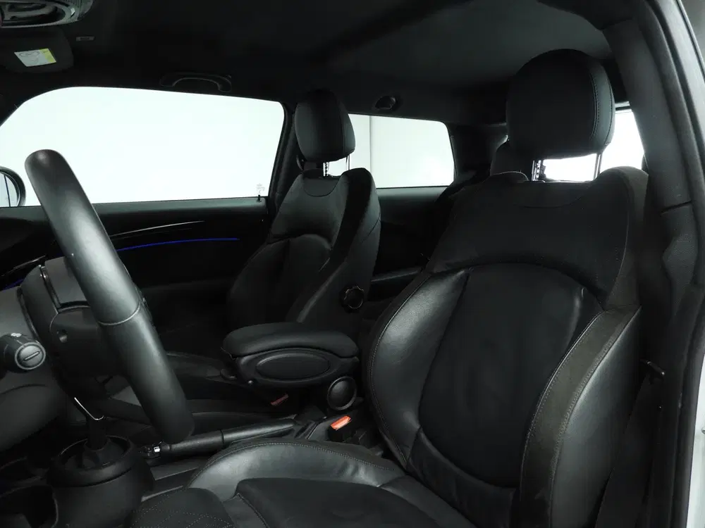 Mini Cooper Cooper Camden Go Edition uit 2022, foto 7