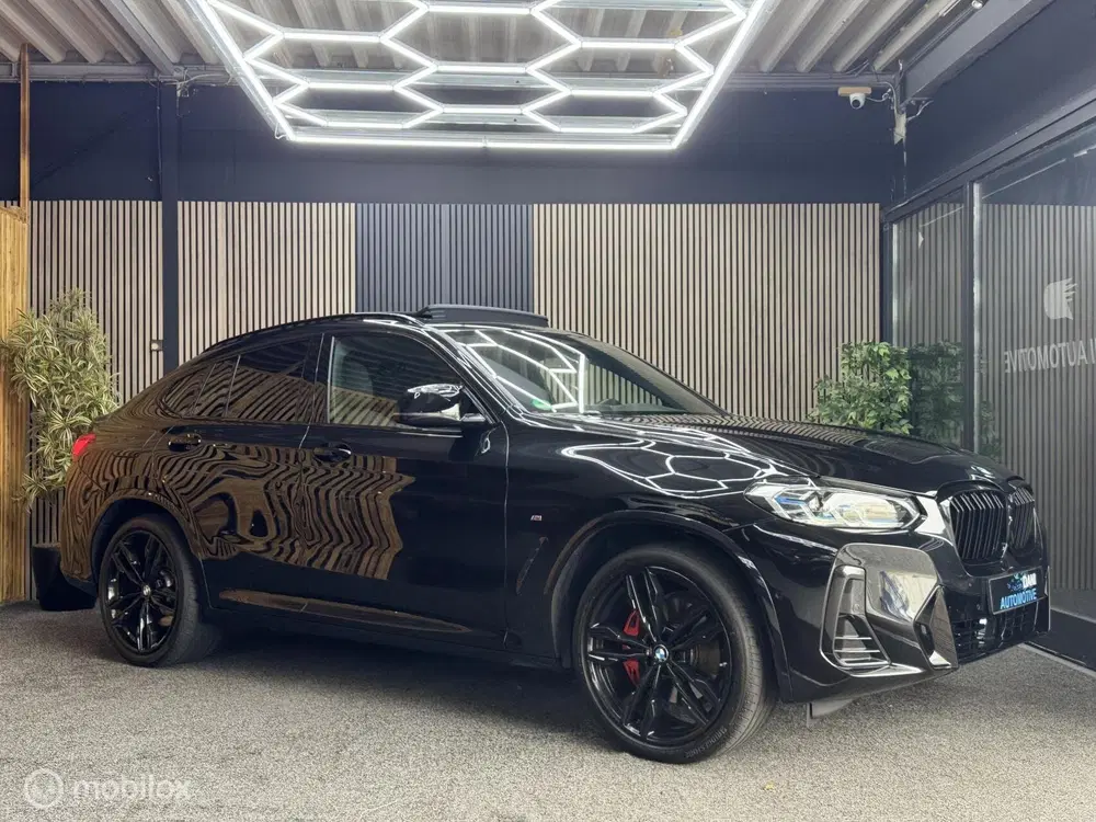 BMW X4 M40i High Executive uit 2024, foto 4