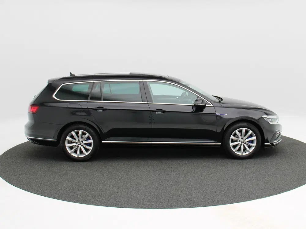 Volkswagen Passat 1.4 TSi 218 Pk PHEV GTE Business uit 2022, foto 10