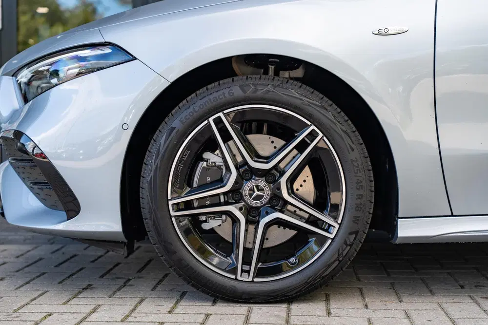 Mercedes-Benz A-Klasse 250e Business Solution AMG uit 2025, foto 11