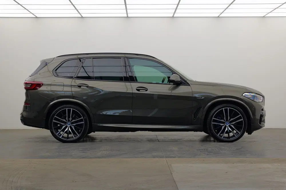 BMW X5 xDrive45e High Executive uit 2022, foto 12